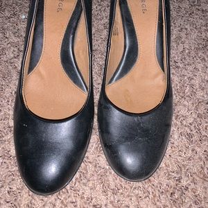Size 9 Black heels